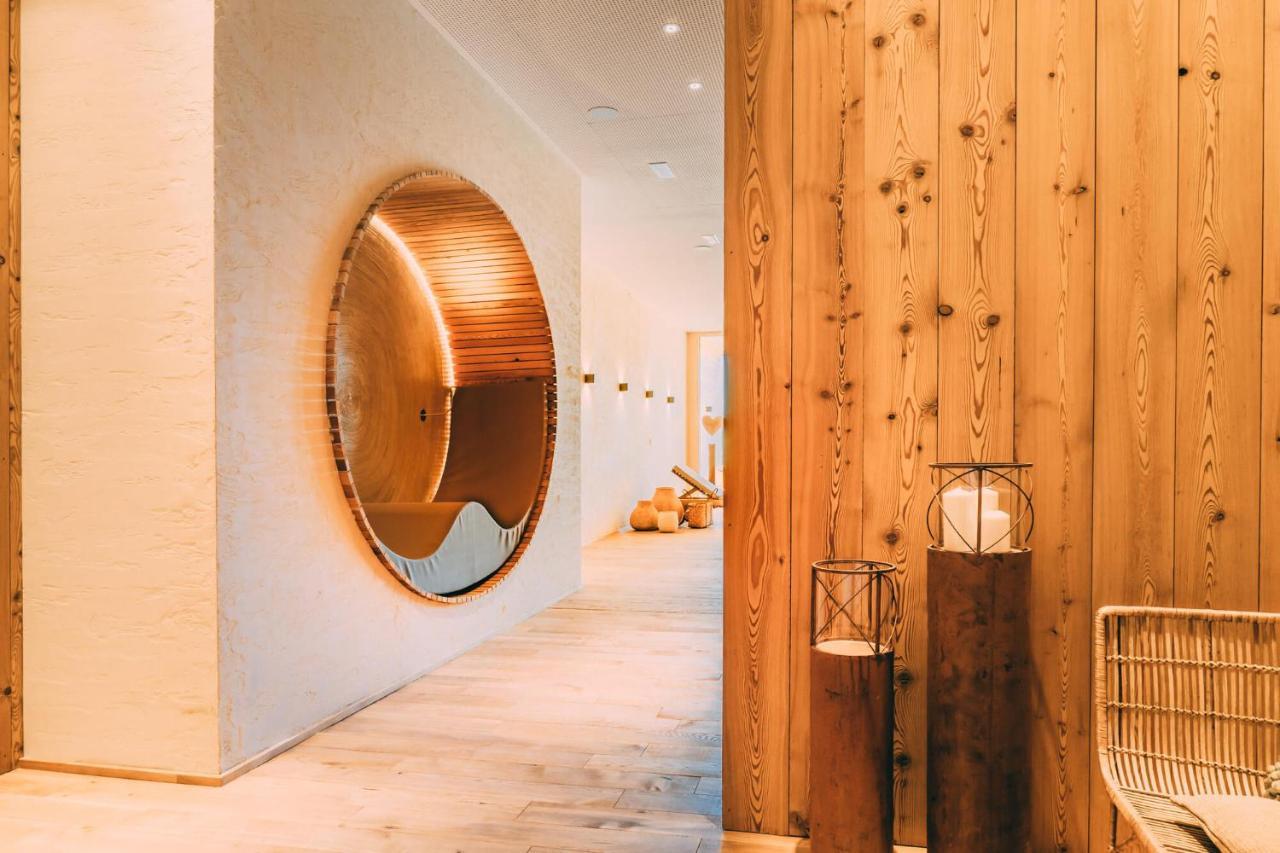 Gut Huegle Erlebnishof & Spa Ravensburg Exterior photo